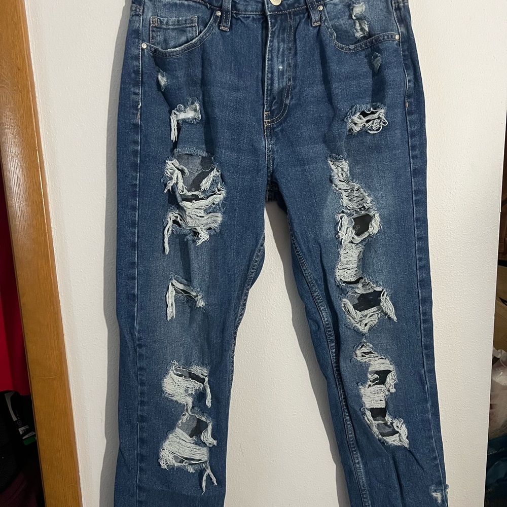 Trendy Distressed Blue Boyfriend Jeans
